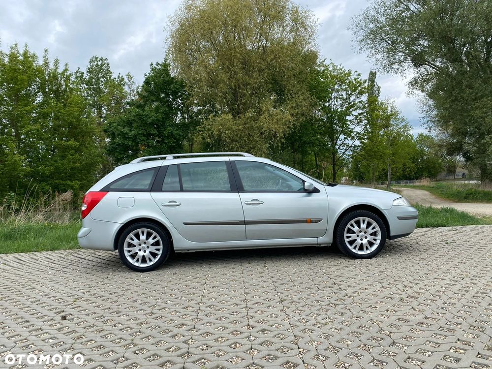 Renault Laguna - 8