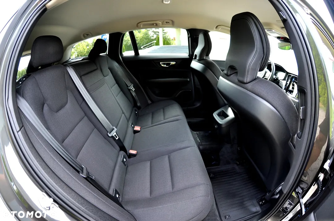 Volvo V60 B3 B Geartronic RDesign - 22
