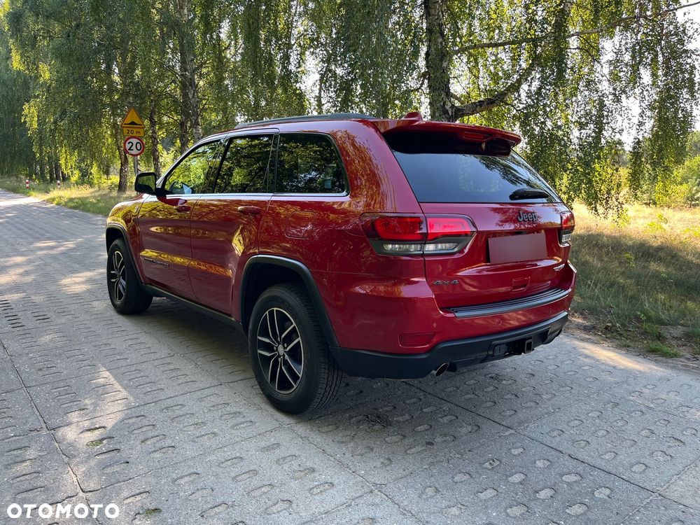 Jeep Grand Cherokee - 4