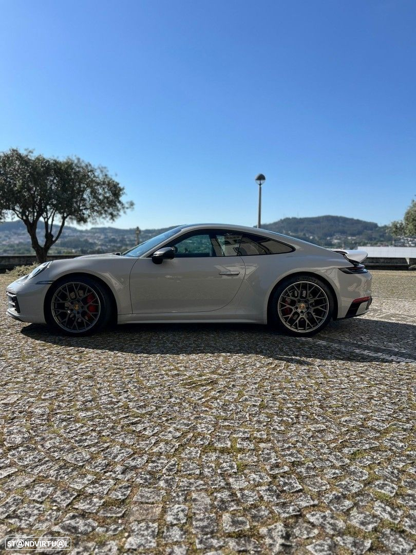 Porsche 911 (992) Carrera 4S PDK - 20