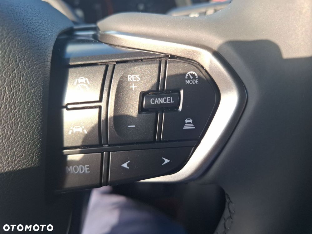 Lexus LBX 1.5 Hybrid Emotion - 30