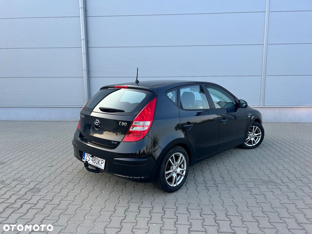 Hyundai i30 1.4 Comfort - 4