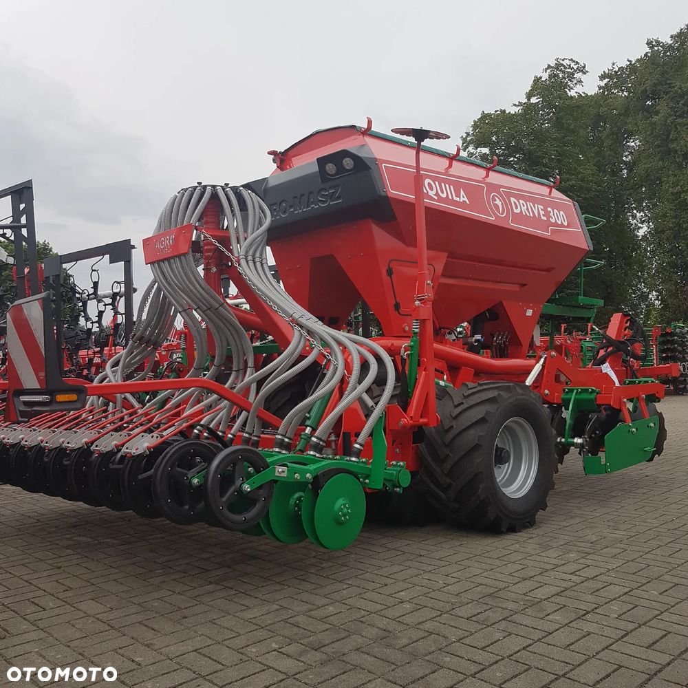 Agro-Masz AQUILA DRIVE 300 - 14