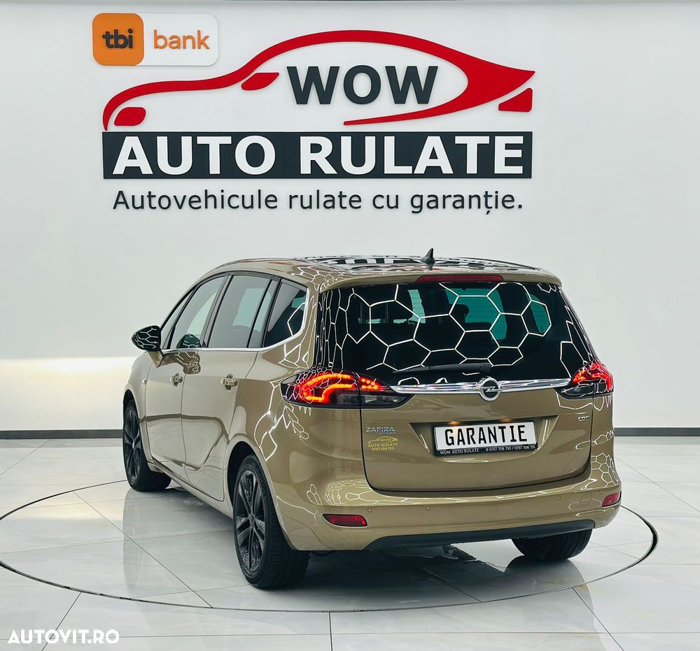 Opel Zafira Tourer 2.0 CDTI ECOTEC Cosmo - 3