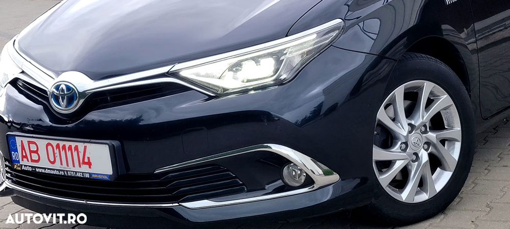 Toyota Auris - 8