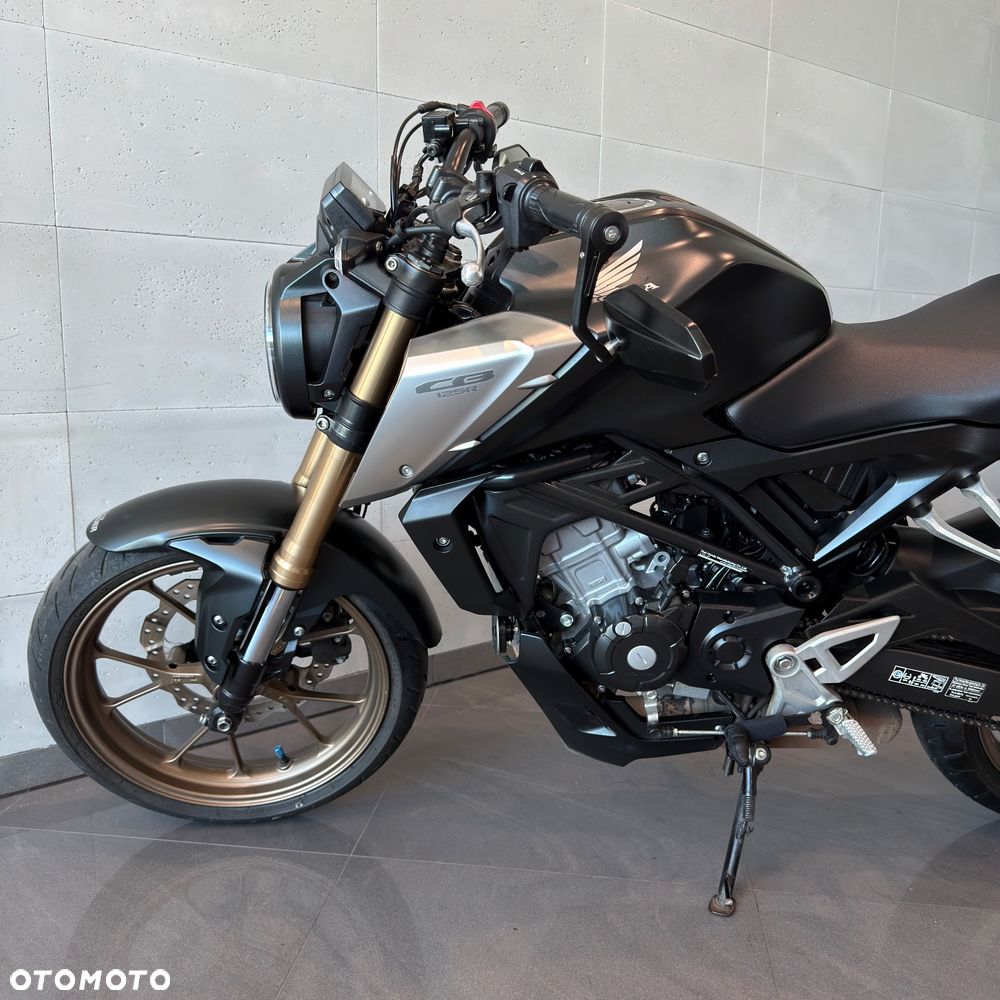 Honda CB - 10