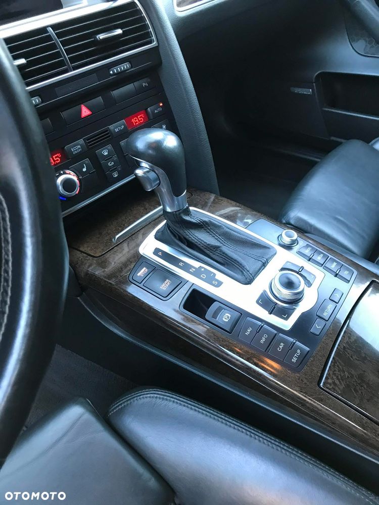 Audi S6 Avant Standard - 19