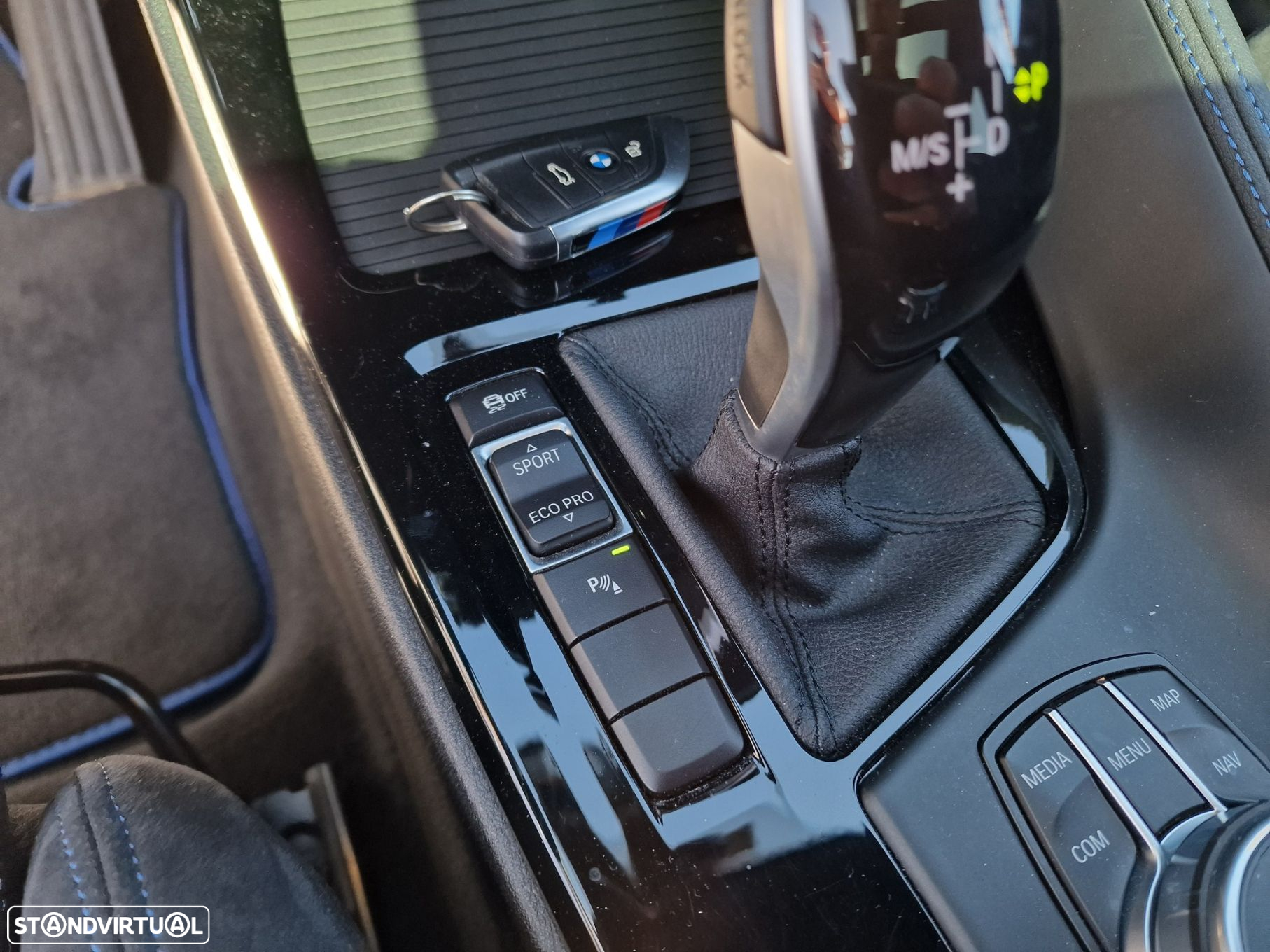 BMW X2 18 d sDrive Auto Pack M - 34