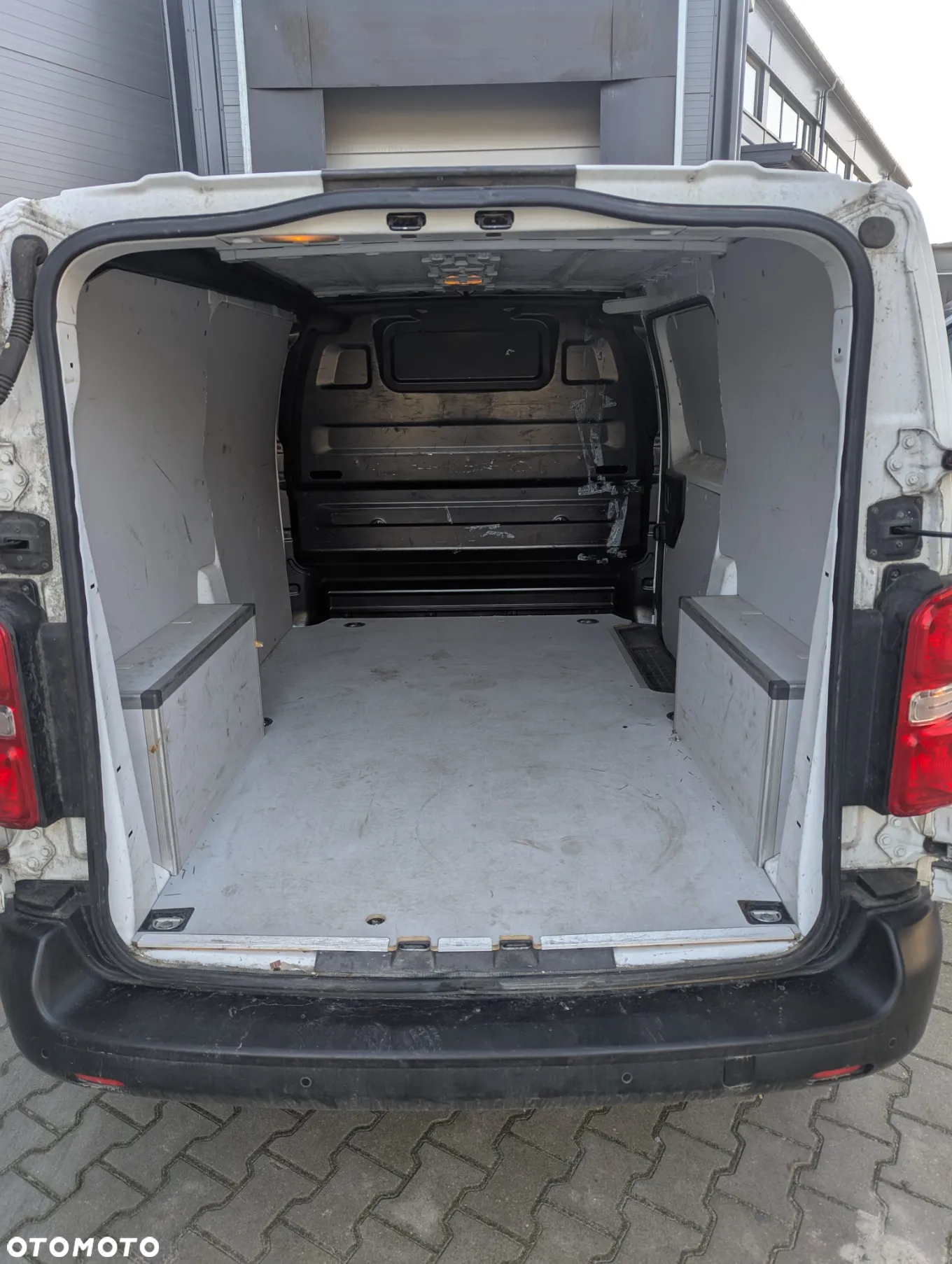 Peugeot Expert - 16