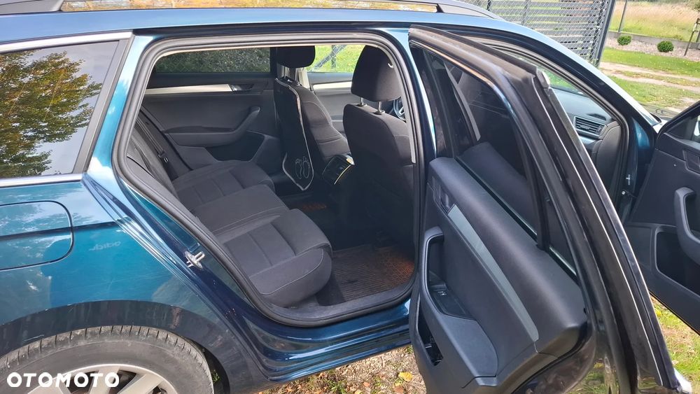 Skoda Superb - 11