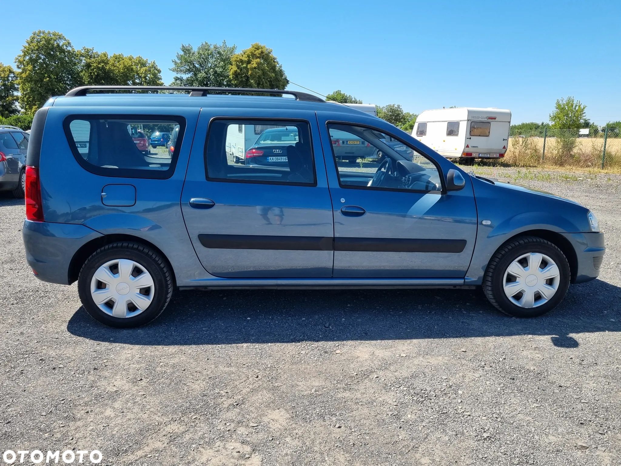 Dacia Logan MCV 1.6 Laureate - 1