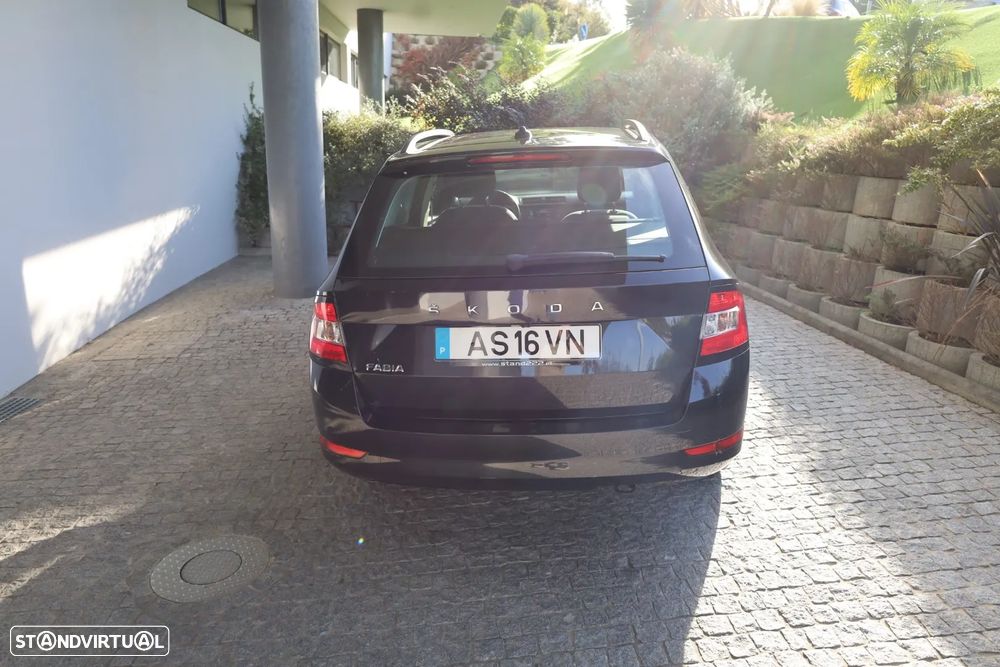 Skoda Fabia Break 1.0 TSI Ambition - 12