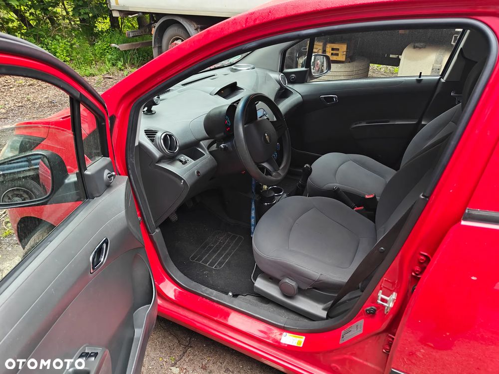 Chevrolet Spark 1.0 Base+ - 10