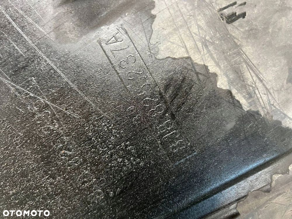 8J8825237A Osłona pod silnik Audi TT TTS Mk2 2011 - 12