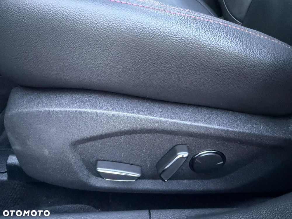 Ford Mondeo - 21