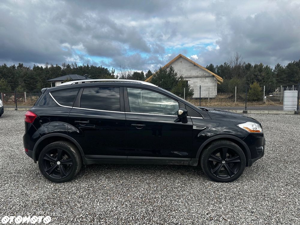 Ford Kuga 2.0 TDCi 2x4 Titanium - 15