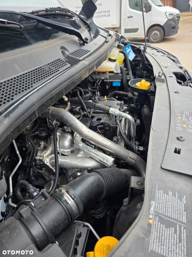 Renault Master - 25