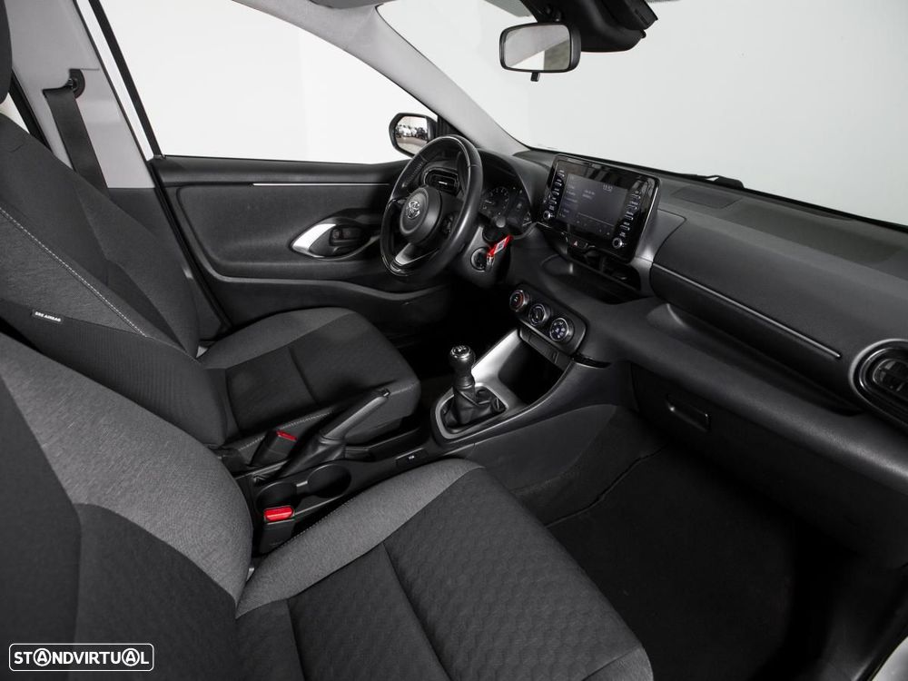 Toyota Yaris 1.0 VVT-i Comfort Plus - 10