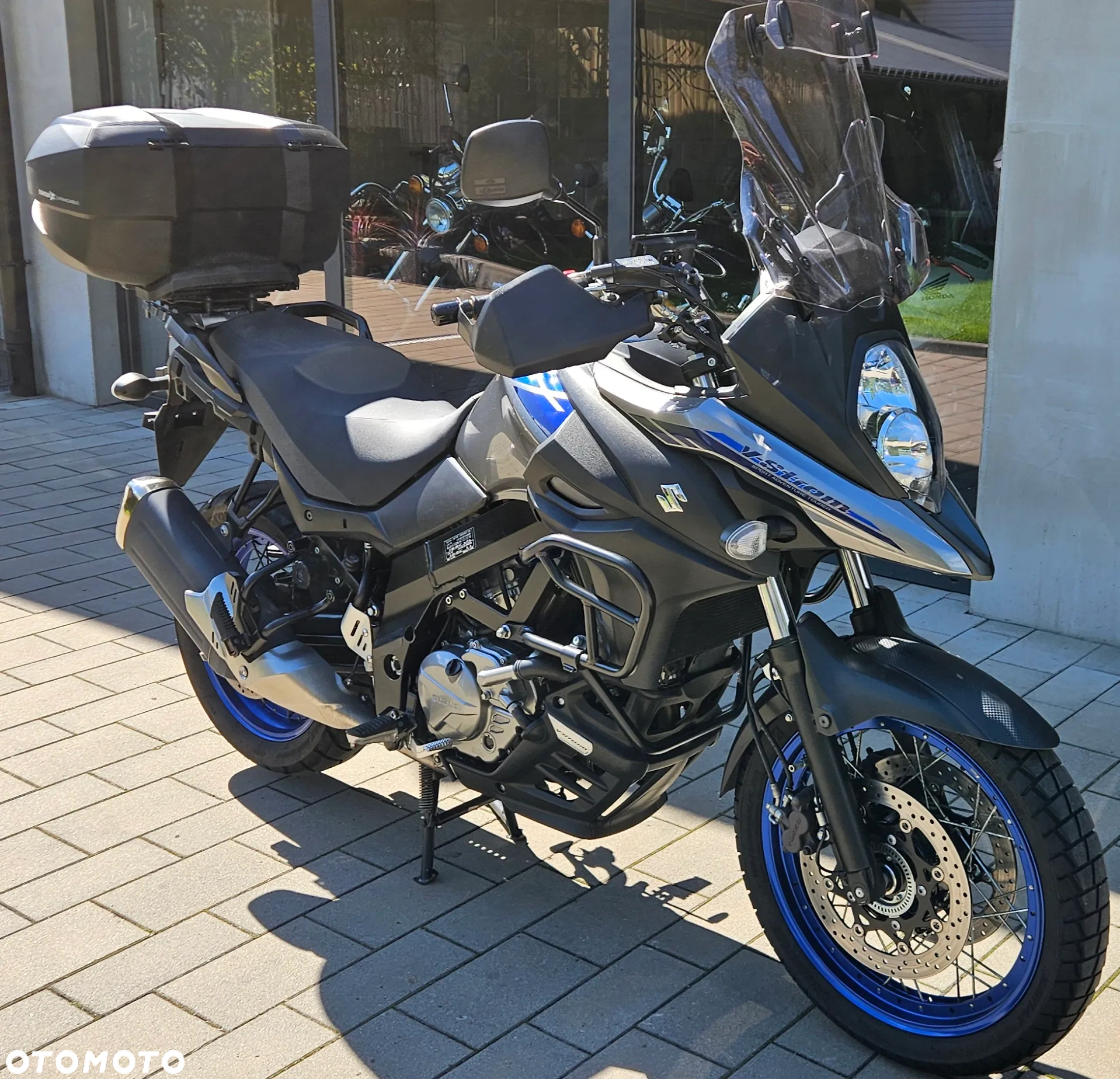 Suzuki DL - 16