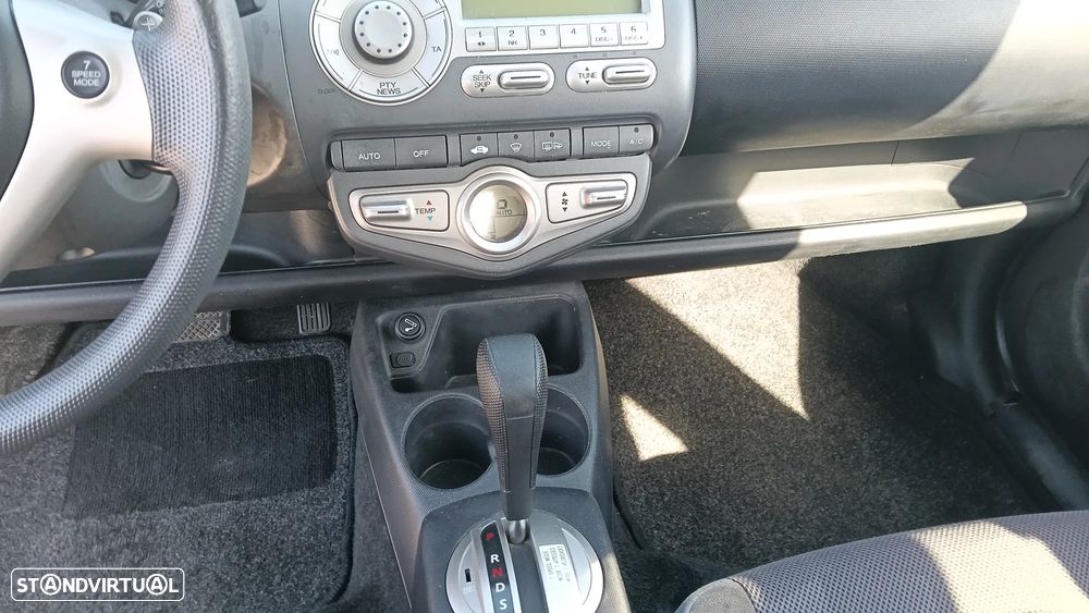 Honda Jazz 1.4 ES CVT - 9