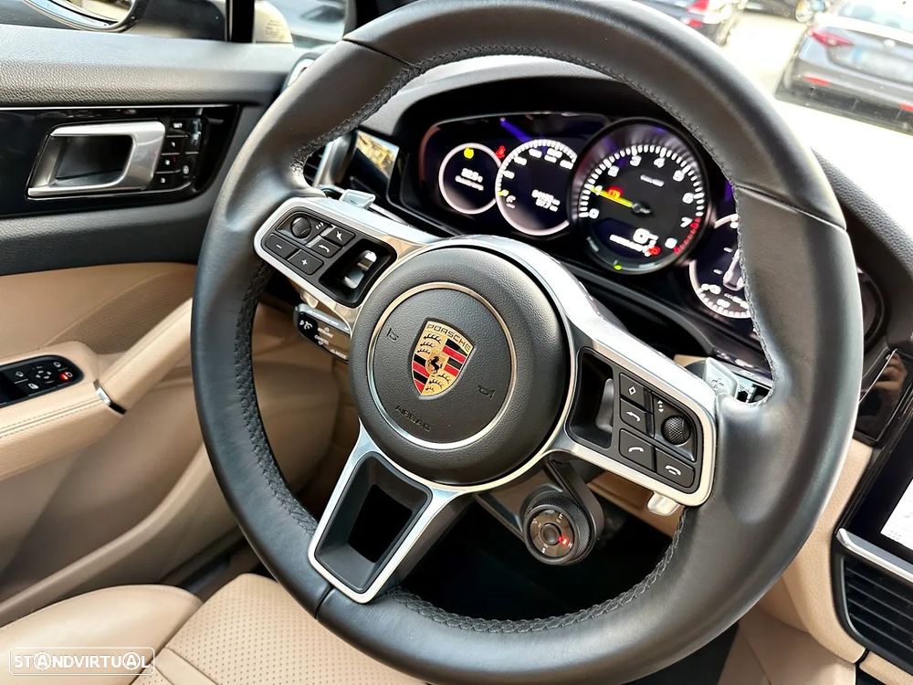 Porsche Cayenne S Tiptronic S - 11
