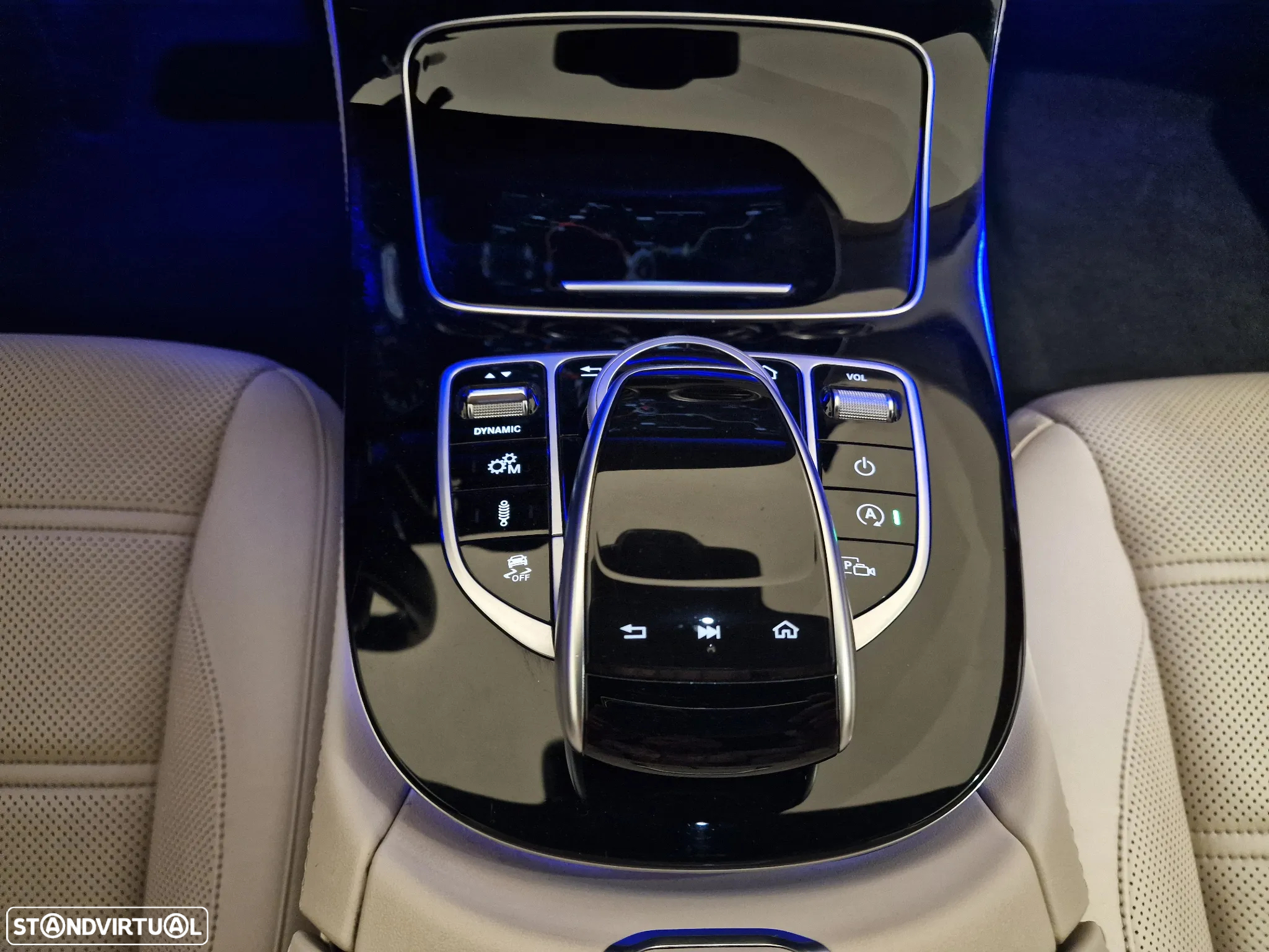 Mercedes-Benz E 43 AMG 4Matic 9G-TRONIC - 10
