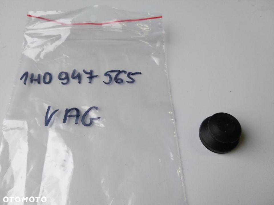 Osłona Wyłącznika drzwi VW Golf 93-99 Jetta   93-99  1H0947565 - 2