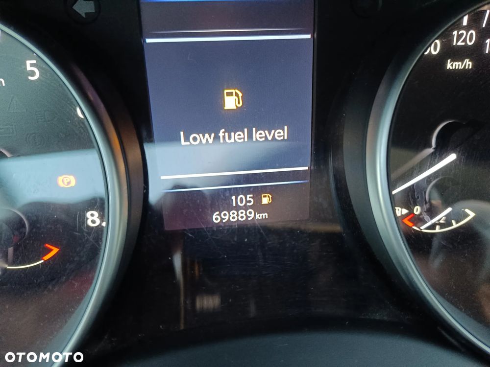 Nissan Qashqai - 11