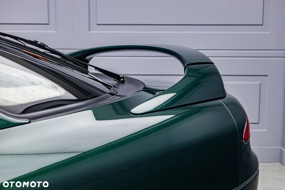 Mitsubishi 3000GT - 12