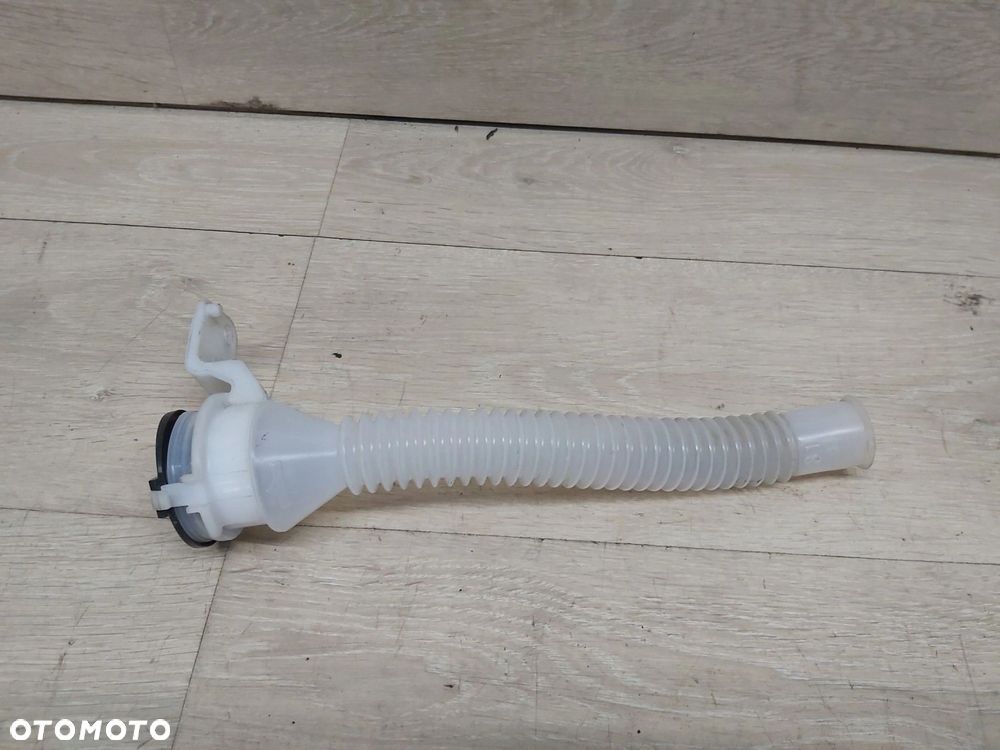 Toyota Rav4 IV XA40 13-15r rurka wlew zbiorniczka spryskiwaczy - 1