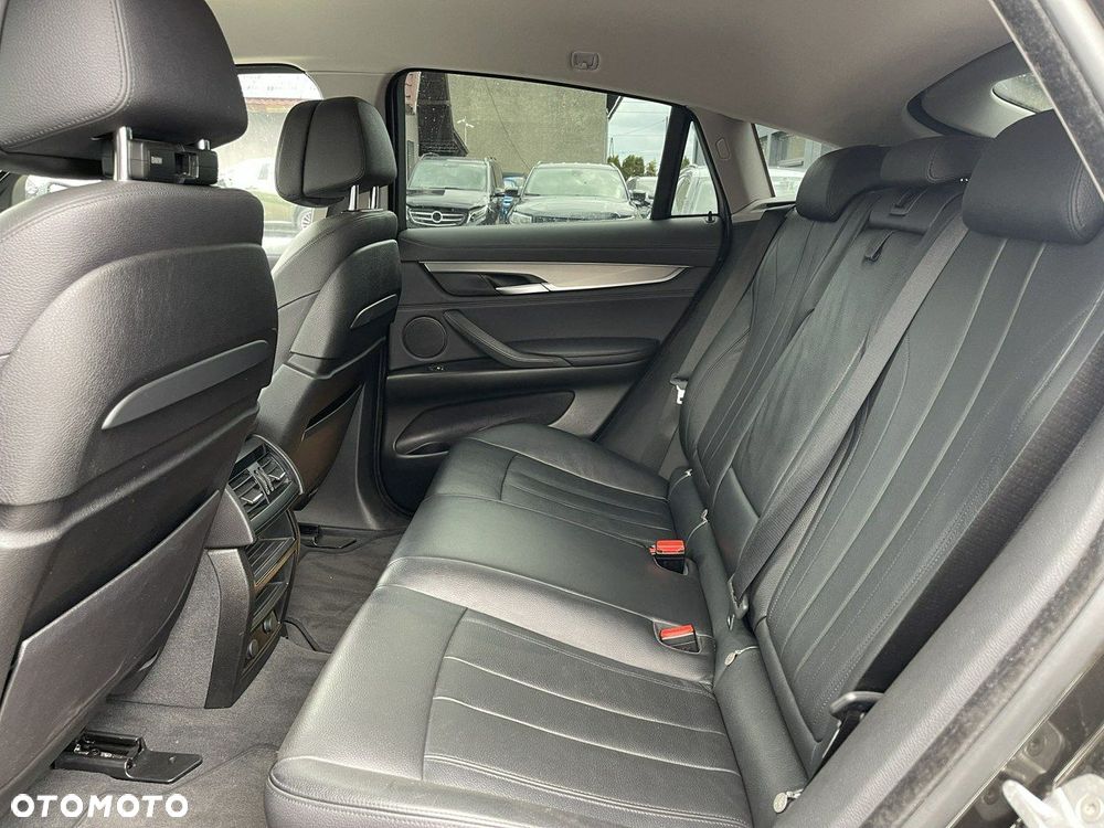 BMW X6 xDrive30d - 11