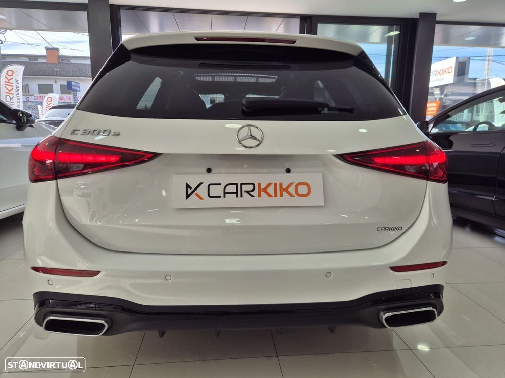 Mercedes-Benz C 300 e AMG Line - 4