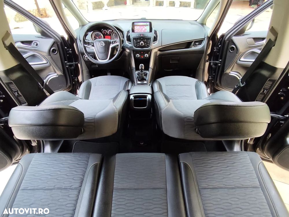 Opel Zafira - 6