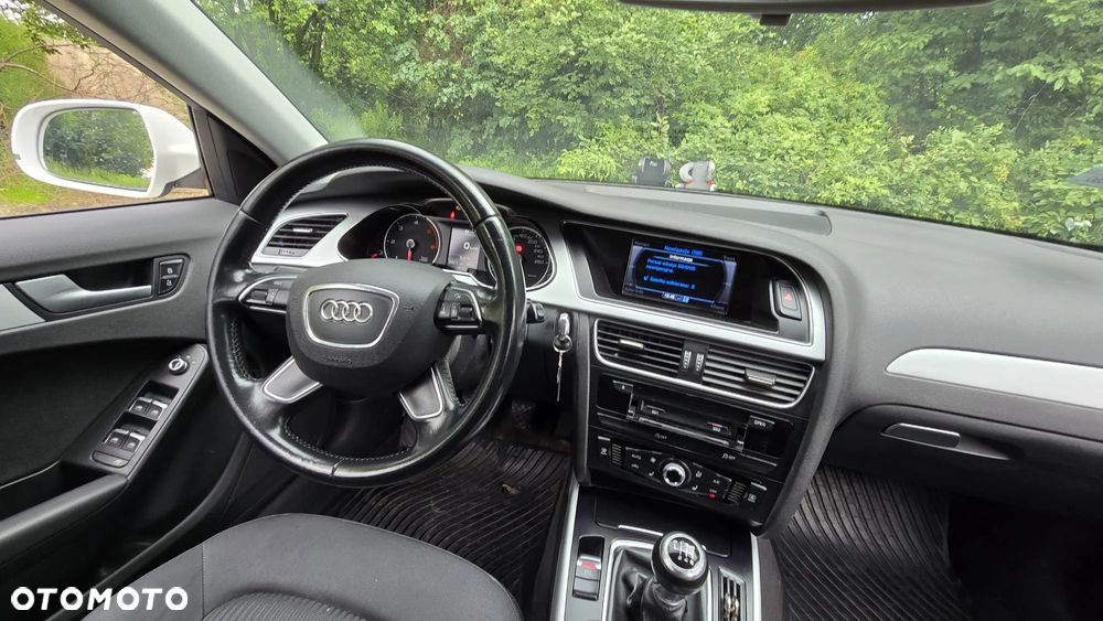 Audi A4 Avant - 5