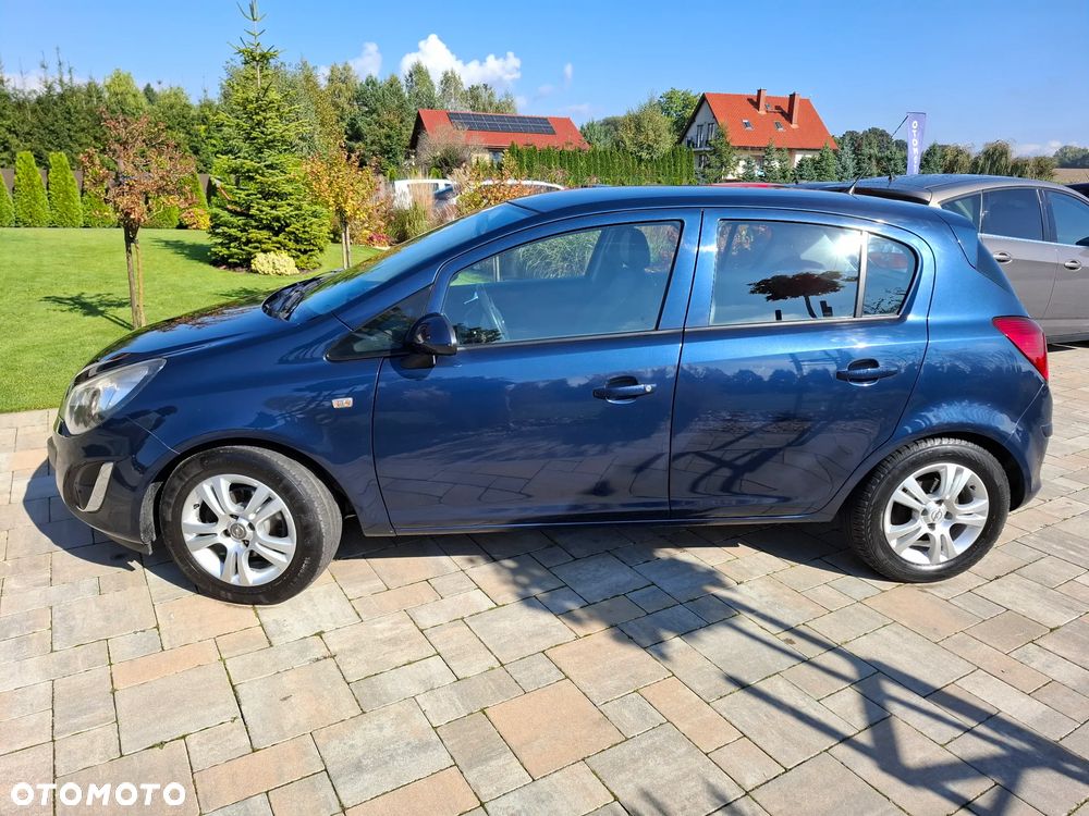 Opel Corsa 1.4 T Cosmo S&S - 12