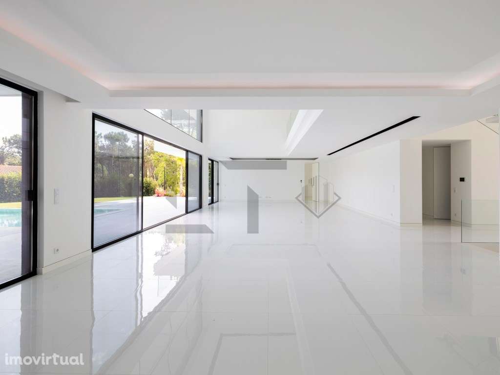 Moradia T6 de Luxo com Jardim e Piscina Privada, para Venda, na Her... - Grande imagem: 4/47