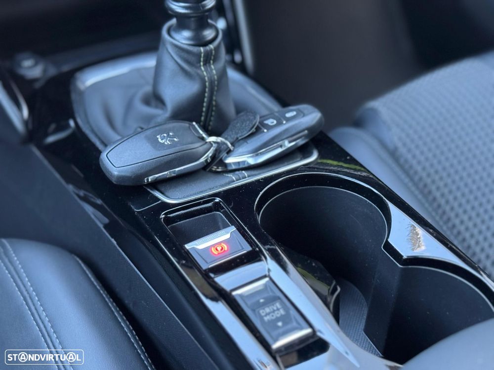 Peugeot 2008 1.2 PureTech GT Line - 49