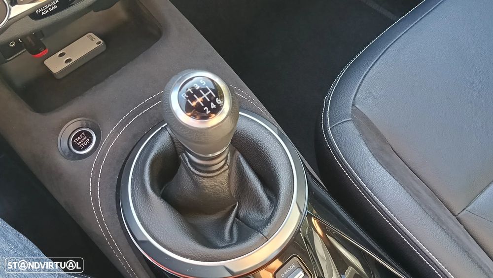 Nissan Juke 1.0 DIG-T N-Design Fuji - 15