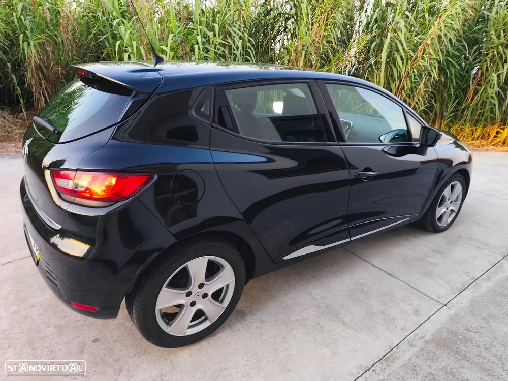 Renault Clio 1.5 dCi Confort - 4