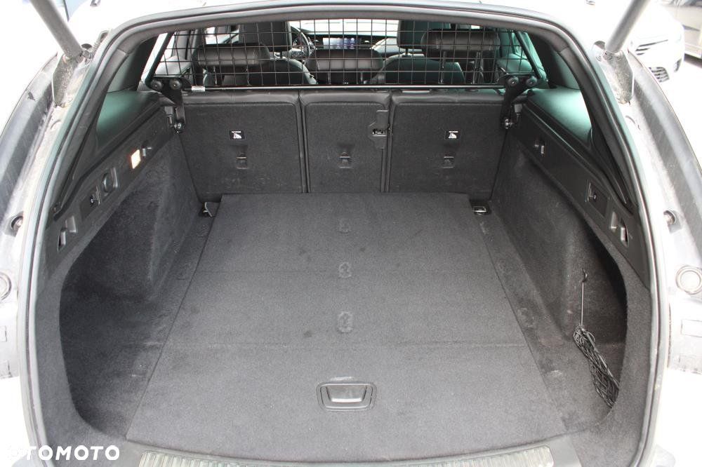Opel Insignia - 39