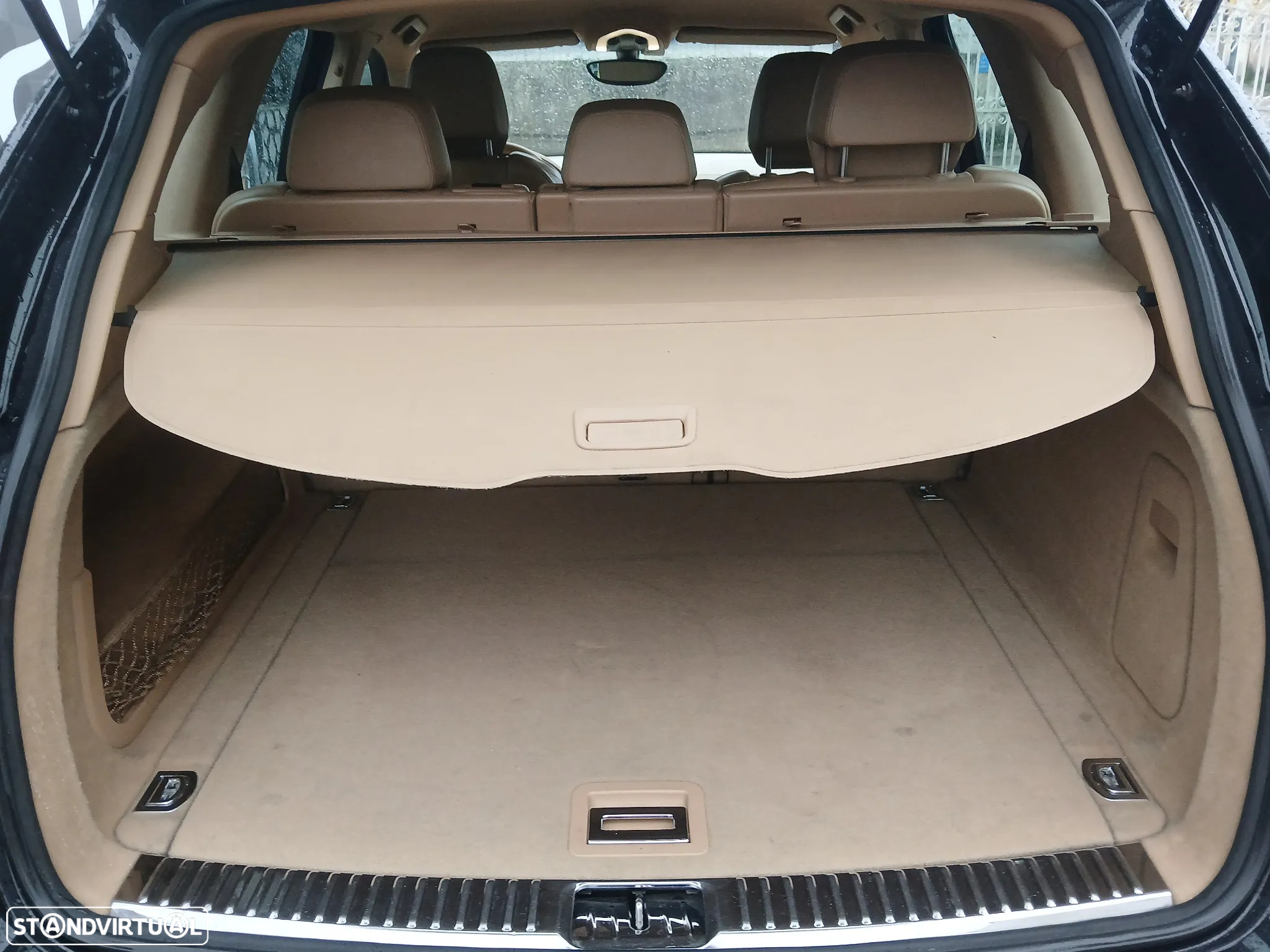 Porsche Cayenne - 46