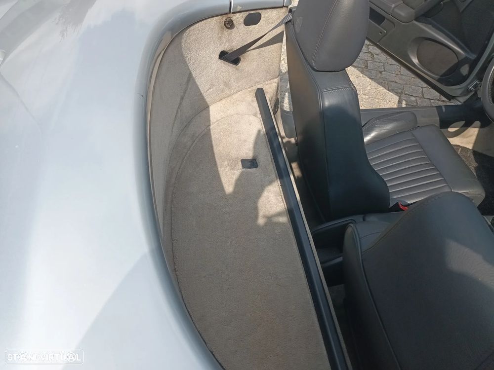 Alfa Romeo Spider 2.0 TS - 8