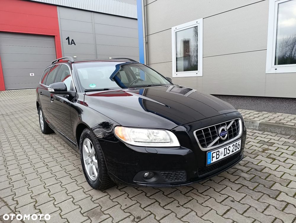 Volvo V70 2.5T Momentum - 18