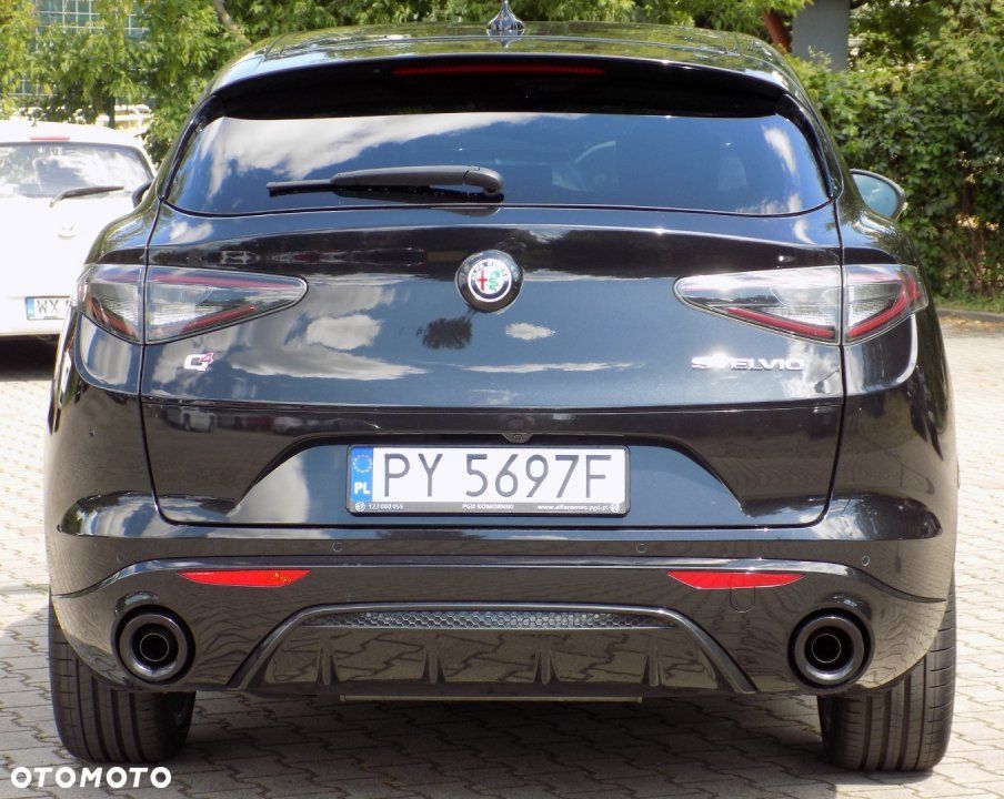 Alfa Romeo Stelvio - 5
