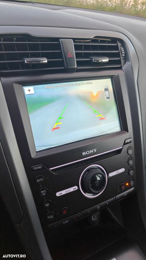 Ford Mondeo 2.0 TDCi Powershift - 21