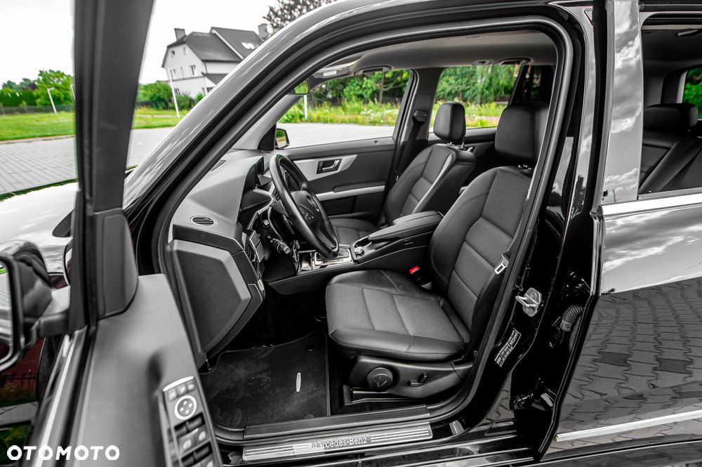 Mercedes-Benz GLK 250 CDI DPF 4Matic BlueEFFICIENCY 7G-TRONIC SPORT EDITION - 21