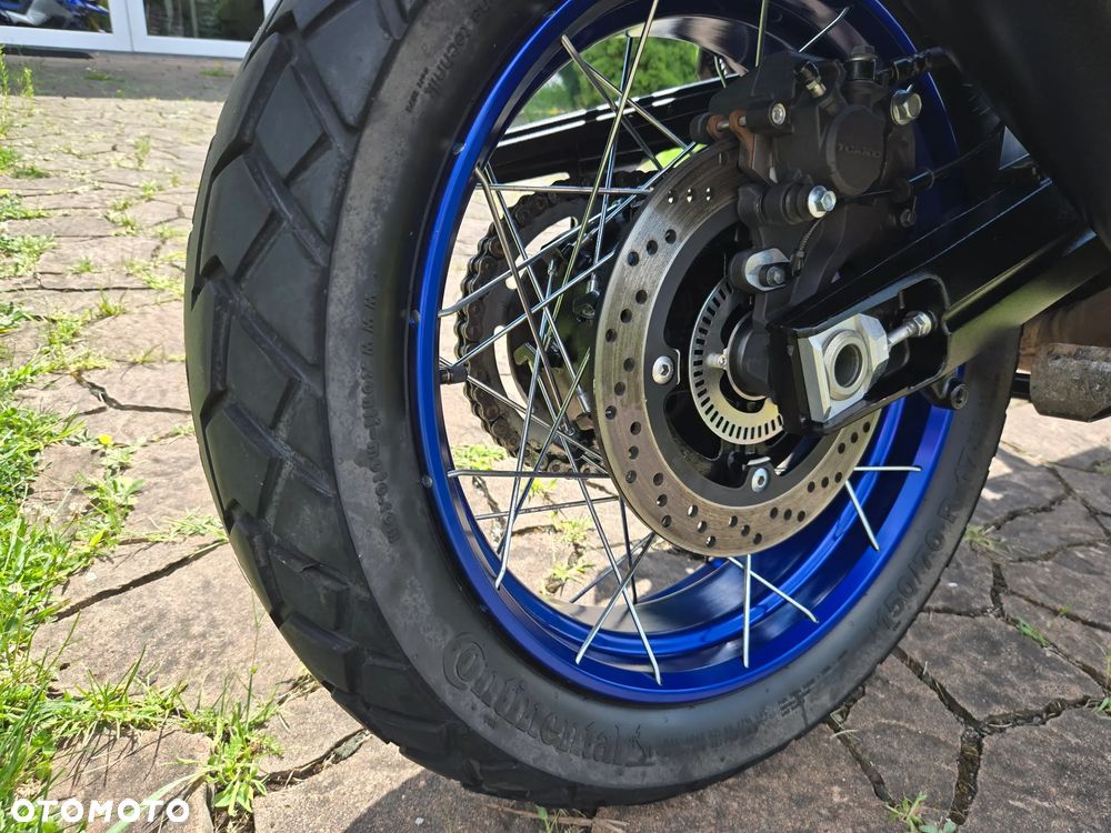 Suzuki V-STROM - 20