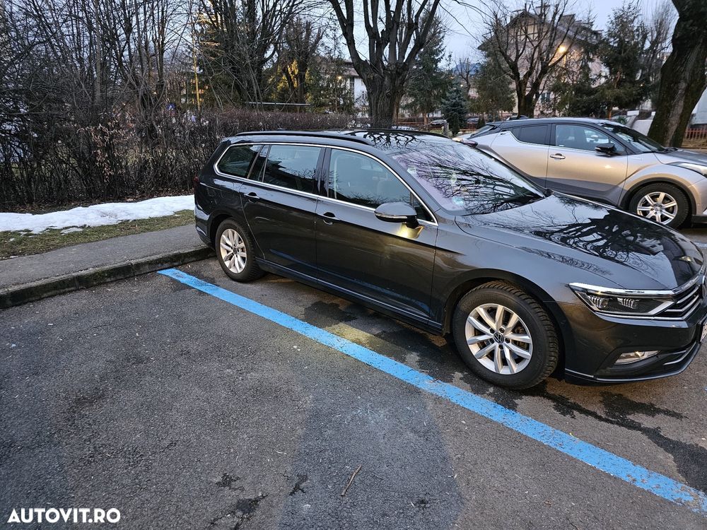 Volkswagen Passat 2.0 TDI DSG Comfortline - 4