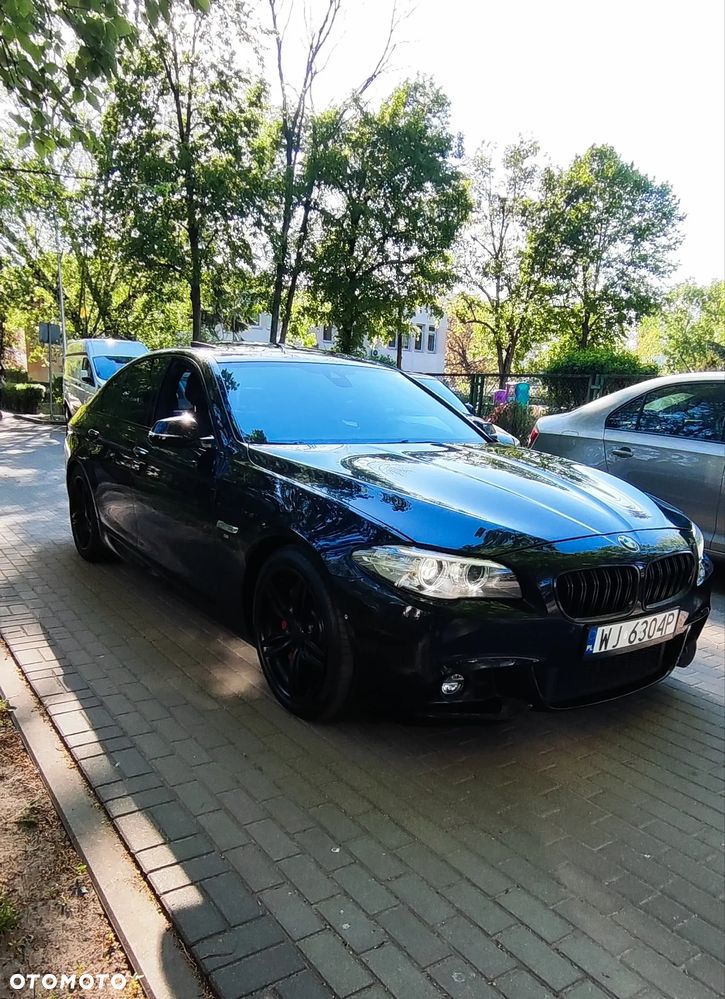 BMW Seria 5 528i Sport-Aut Luxury Line - 3