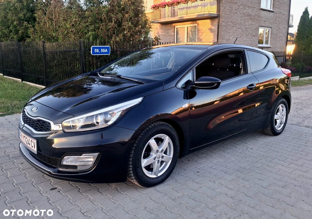 Kia Ceed 1.4 CRDi 90 Vision - 1
